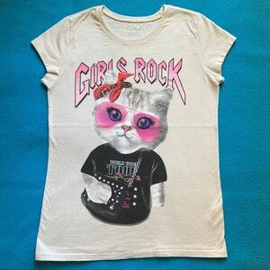 “Girls Rock” cat T-shirt
